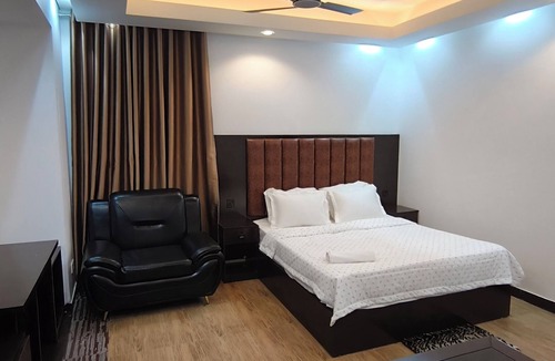 Banani House | Park Amaira Banani - Guesthouse