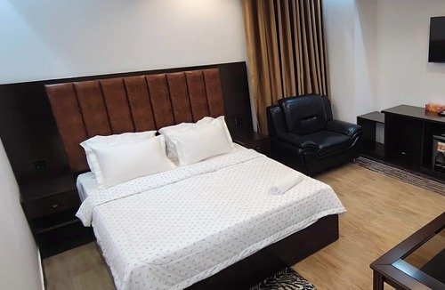 Banani House | Park Amaira Banani - Guesthouse