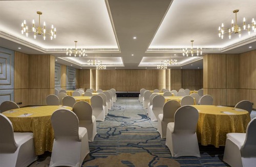 Thrissur Hotel | Park Inn & Suites by Radisson Thrissur East Fort