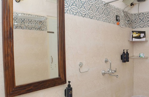 Vaishali Nagar Apartment | Parkside Haven 3BHK By Avinal
