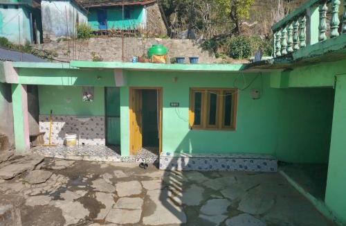 Gobind Dham Apartment | Parth homestay dumak