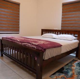 Anakkara House | pathayil villa