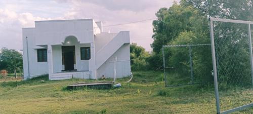 Tiruvannamalai House | Peace Haven - Tiru Arunachala Retreat, Tiruvannamalai