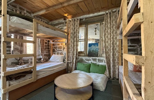 Naggar Bed & Breakfast | Perfect 1-bedroom bed and breakfast in adorable Naggar