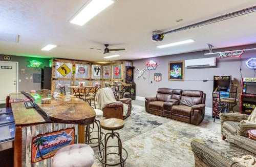 Exeter House | Pet-Friendly Exeter Home Near Rte 6 & I-80