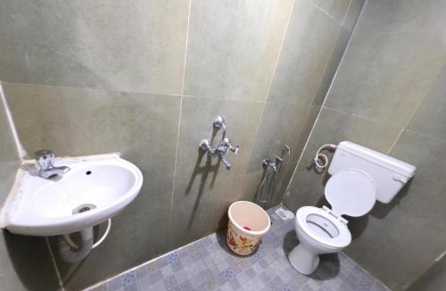 Calangute Hotel | Peter's Guest House