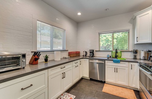 Woodland House | Pets Welcome! Woodland Family Haven w/Large Yard