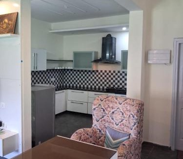 Kasauli Villa | Pine Divine Cottage, Kasauli