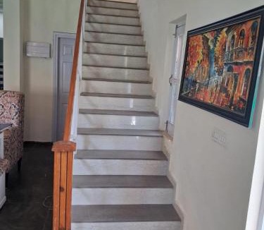 Kasauli Villa | Pine Divine Cottage, Kasauli