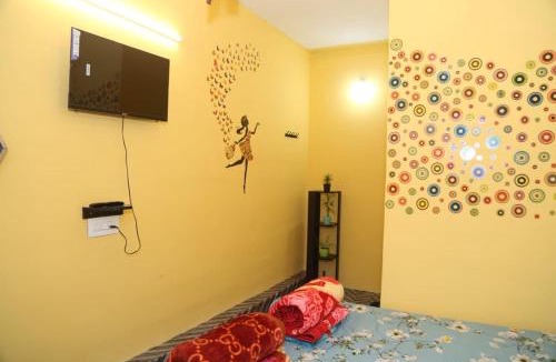 Yercaud House | Pleasant stay rooms and cottages