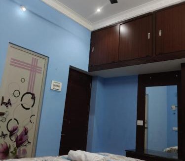 Srirangam Hotel | PMS PALACE Homestay