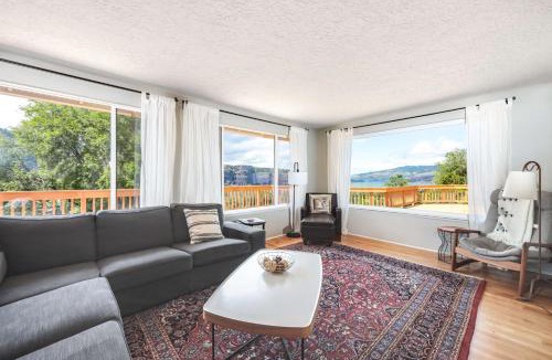 Lyle House | Point Lyle
