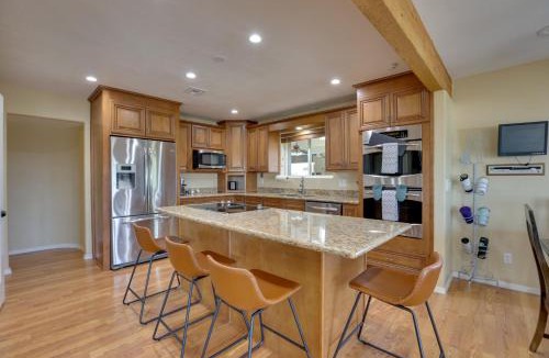 Apache Junction House | Pool w/Slide & Playground: Arizona Group Getaway!