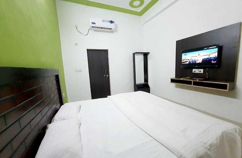 Anupshahr Hotel | POP Hotel Happy Stay