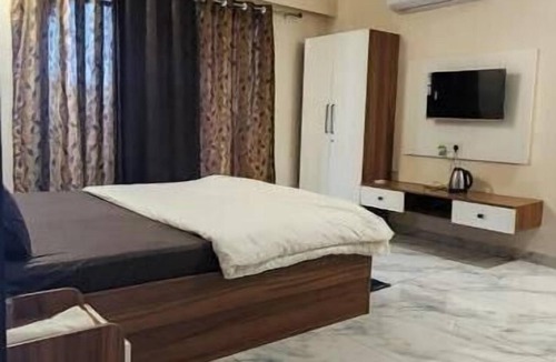 Ujjain Hotel | Pratap Royal Stay