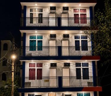 South City I House | Premier Stays South City 1