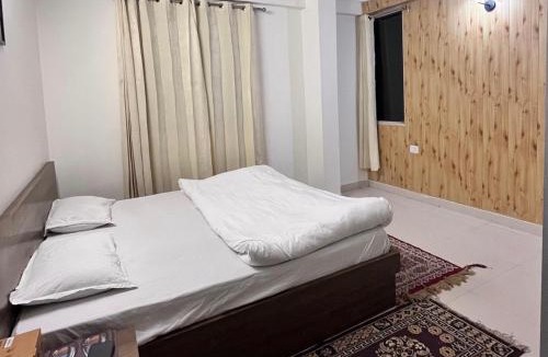 Shyamkhet Apartment | Premium 2BHK near Kainchi Dham