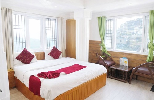 Shimla Hotel | Premium Hotel A-P-S-A-R-A Grand Shimla