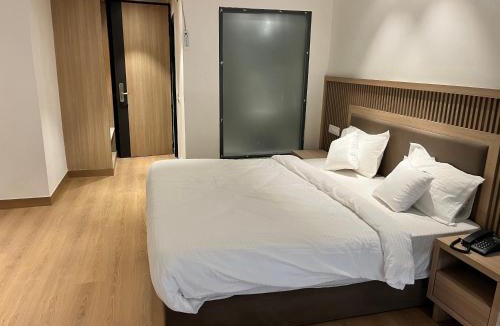 Zirakpur Hotel | Pride Inn