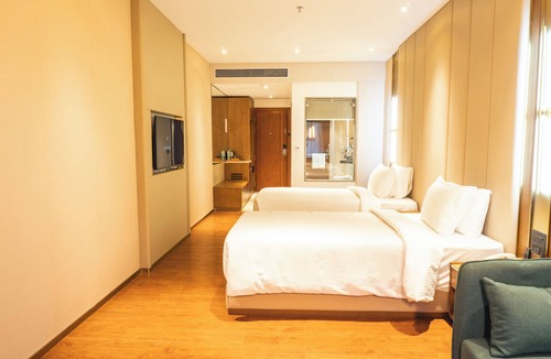Rau Hotel | Pride Plaza Indore