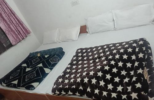 Narainkoti Bed & Breakfast | Punchkedar
