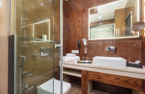 Bhagsu Nag Hotel | Quality Inn by Lawrence