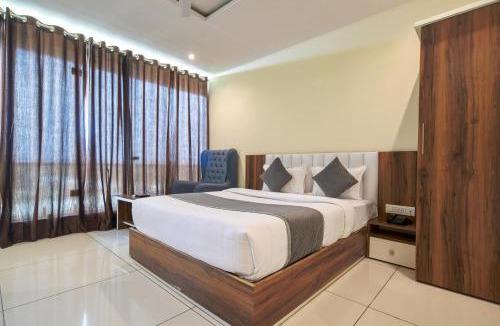 Ujjain Hotel | Radhe Krishna Resort
