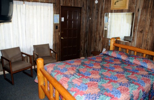 Thermopolis Hotel | Rainbow Motel