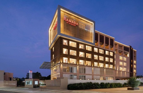 Gorakhpur Hotel | Ramada by Wyndham Gorakhpur Gorakhnath Mandir Road