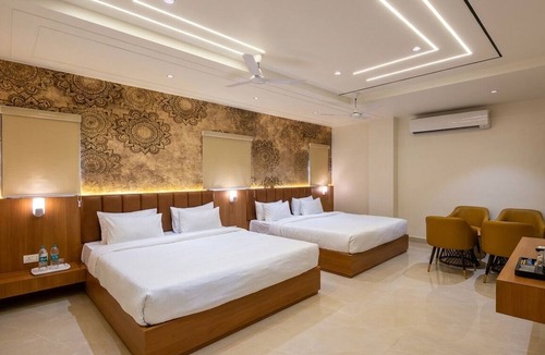 Vrindavan Resort | Ras Vilas Palace
