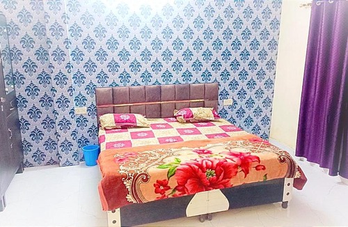 Phagwara Hotel | RCP Guest House -- LPU Law Gate