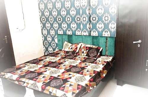 Phagwara Hotel | RCP Guest House -- LPU Law Gate