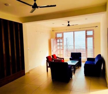 Mohal Apartment | Red Brick Home stay
