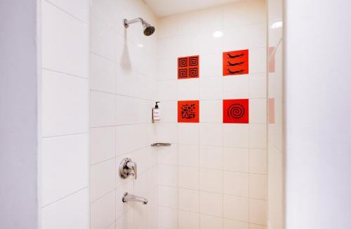 Mayur Vihar Phase III Hotel | Red Fox by Lemon Tree Hotels, East Delhi