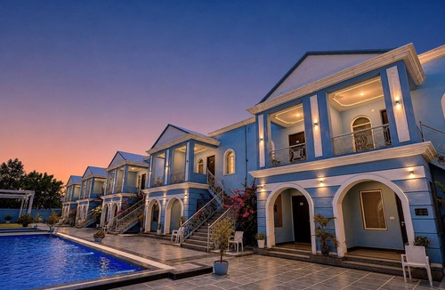 Chikalwas Resort | Red Tullip MD Valley Resort and Spa