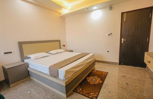 Patna Hotel | Regal Palace Hotel and Banquets