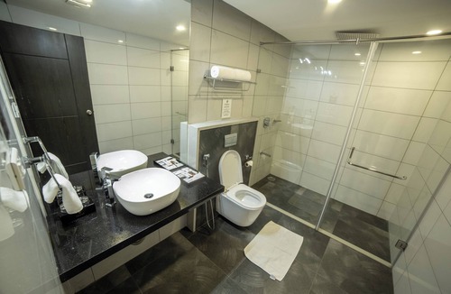 Palani Hotel | Regency Palani by GRT Hotels