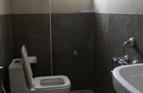 Electronics City Hotel | Relax inn