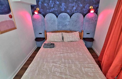 Chambly Apartment | Respite room