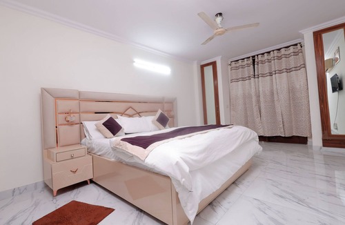 Vasant Vihar House | Room-bed and Breakfast Cum Home Stay