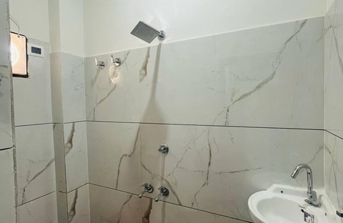 Delhi Hotel | Roomshala Hotel Haveli