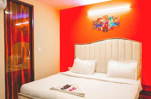 Malviya Nagar Hotel | Roomshala Hotel KB Residency