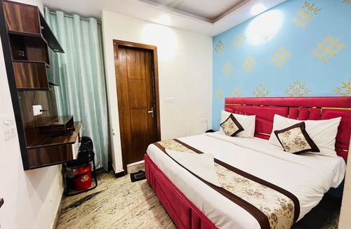 Govindpuri Hotel | Roomshala NP International