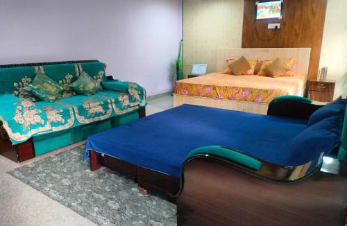 Gangnani Hotel | Routelahomestay