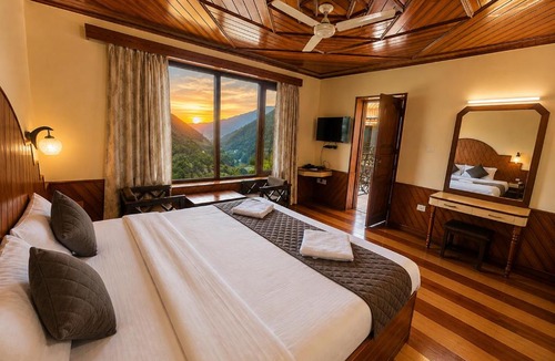 Simsa Village Hotel | Royal Kalinga Cottage near volvo bus stand, Manali - Best Property of Manali 2025-26