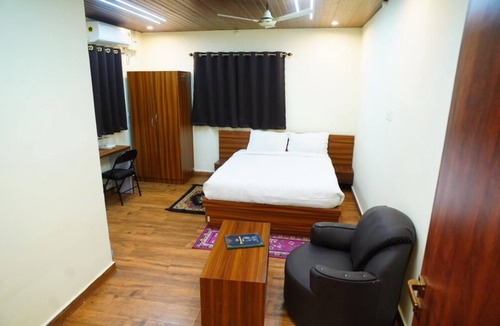 Jamui Hotel | Royal Mint Government Bus Stand Rd