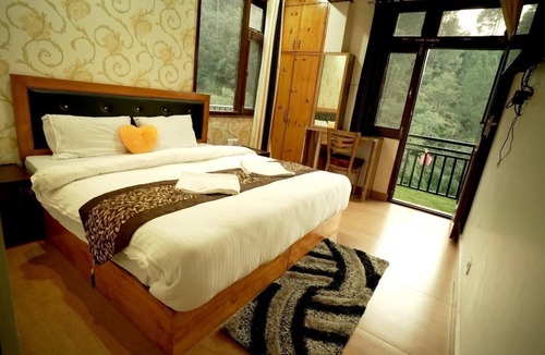 Shoghi Hotel | Royal Stay In The Nature's Lap