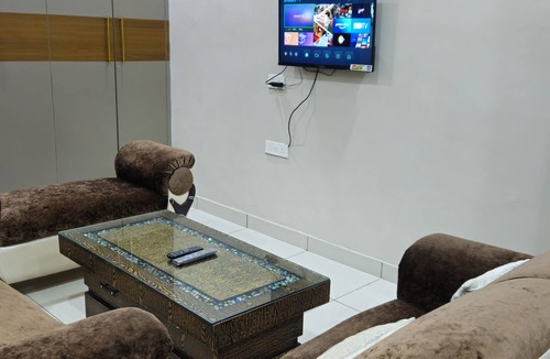 Moradabad Hostel | Royal Stay Inn