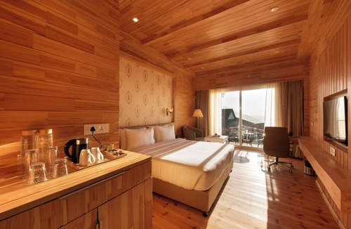 Kasauli Resort | Royalpine Rosastays Kasauli