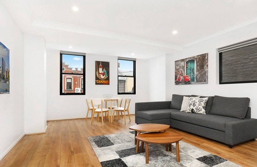 Rozelle Apartment | Rozelle Village l 1 Bedroom l Pet Friendly